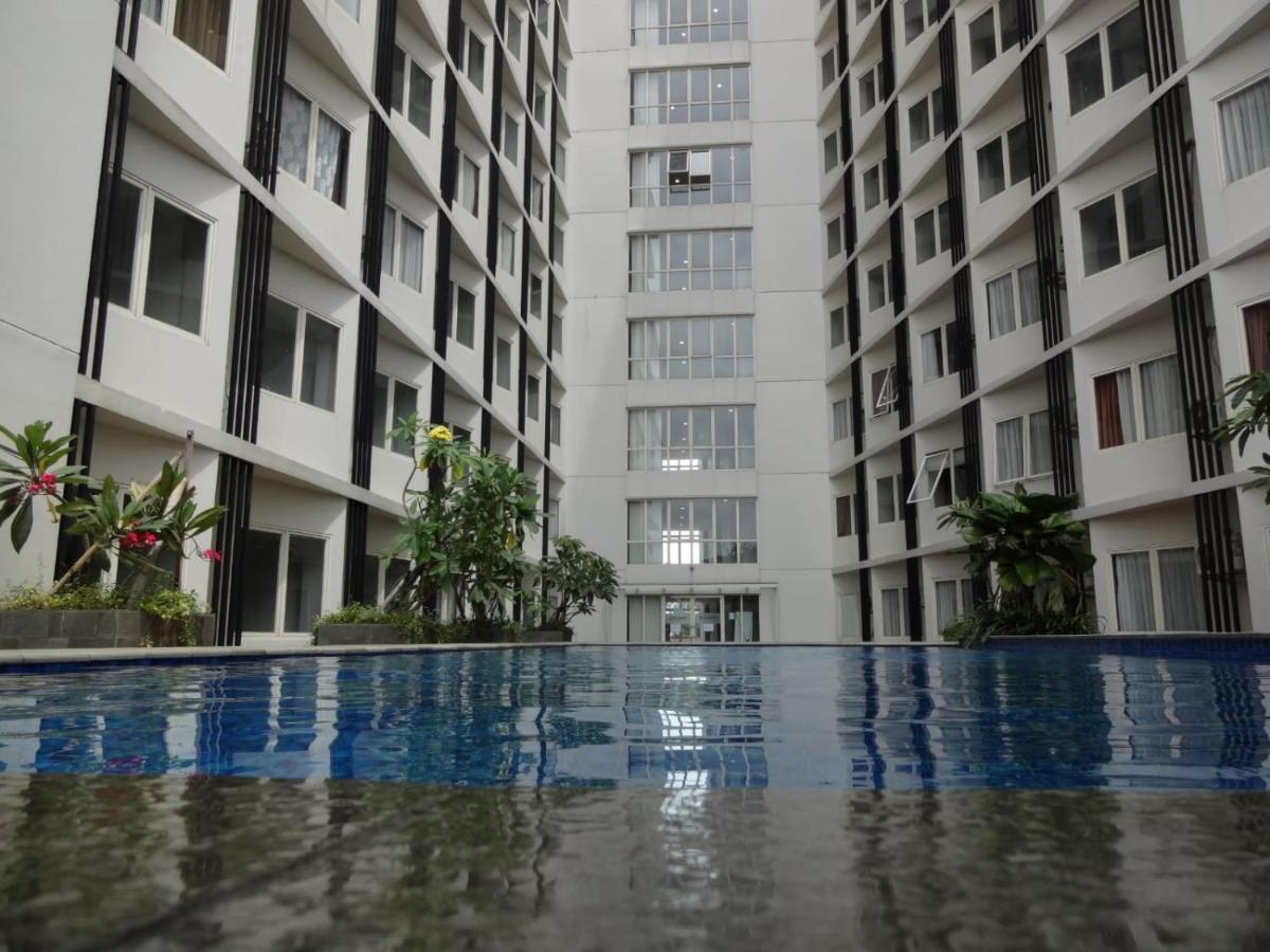 Padina Suites Tangerang Luaran gambar